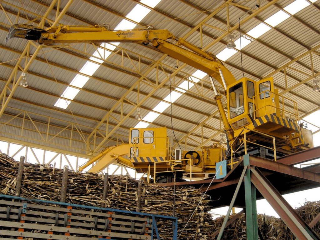 รถคีบไม้ รถตะกาวคีบไม้ ระบบไฮดรอลิค (Log Loader)-Silpengineering (2)